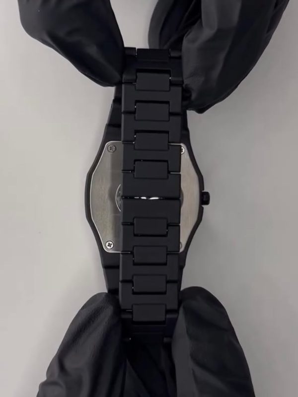 Aura watch Metal